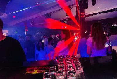 Spațiu comercial, de 290 mp, în Central - 2