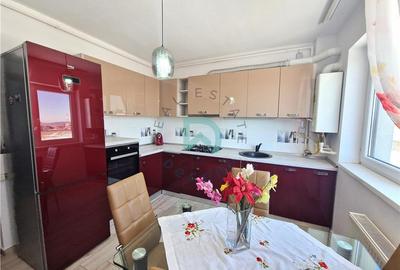 Apartament cu 2 camere decomandat în Tractorul - 5