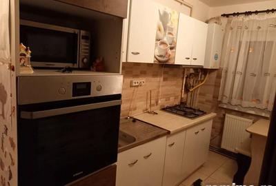 Inchiriez garsoniera in zona Telegrafului - 1