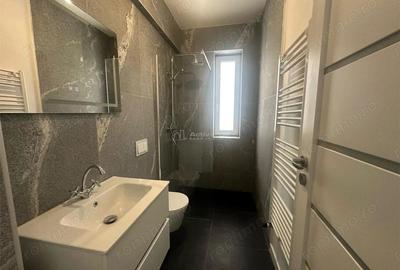 Apartament cu 3 camere decomandat în Cetate - 3