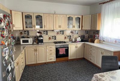 Casă cu Teren 750 Mp în Var - 8