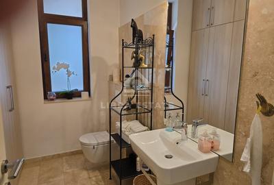 Vila spatioasa cu gradina generoasa - Sector 1, Bucuresti - 9