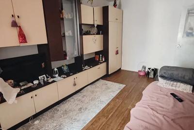 Vand apartament cu o camera 20500 euro