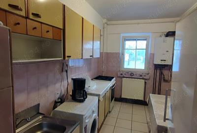 Inchiriez apartament 2 camere decomandate, etaj 1, zona centrala Sibiu Inchiriez apartament 2 camere decomandate, etaj 1, zona centrala Sibiu - 5