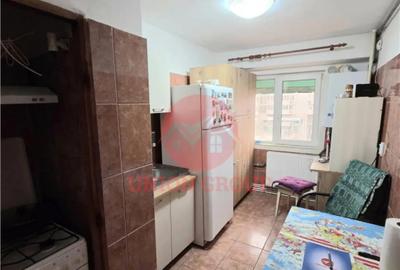 Apartament cu 3 camere decomandat în Casa de Cultură - 13