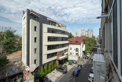 Cuibul din centru - 17