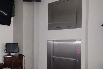 Spațiu comercial, de 214 mp, în Central - 1