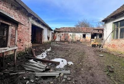 Casă cu 4 camere semidecomandat în Lalașinț - 6