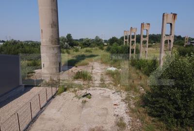 Teren intravilan, de vanzare, 28.760 mp, zona industriala T - 7
