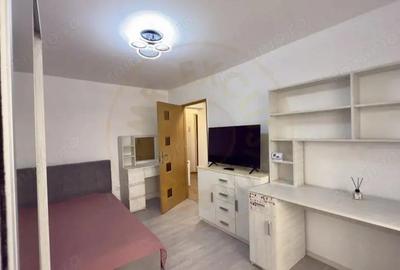 De inchiriat- Garsoniera- Pitesti-zona Gavana-Scoala 19! - 2