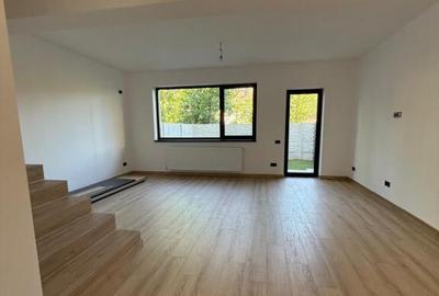 VILA P+1+M 5 CAMERE 4 BAI - 1