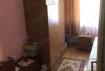 Apartament cu 3 camere decomandat în Viziru 3 - 2