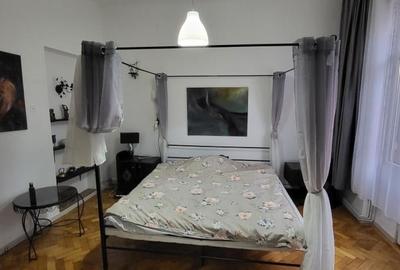 Apartament cu 3 camere, mobilat în P-ța Universității - 4