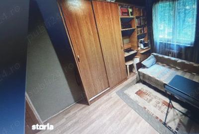 Vand apartament cu 3camere in zona Pia?a Dacia - 1