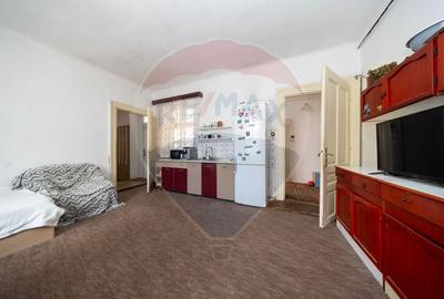 Apartament cu 3 camere decomandat în Central - 17