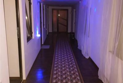 Casă cu 4 camere cu Teren 1000 Mp în Țigănești - 1
