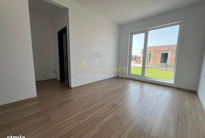Casă cu 3 camere cu Teren 343 Mp în Berceni - 15