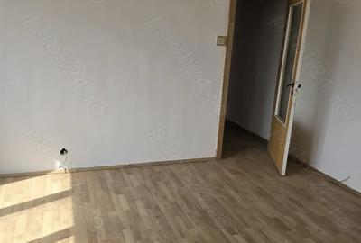 Apartament cu 3 camere decomandat în Central - 4