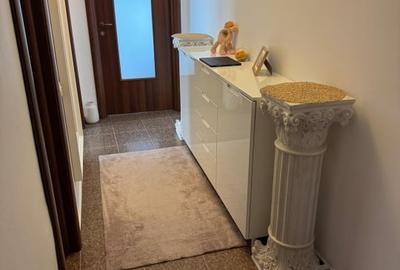 Apartament cu 3 camere decomandat, mobilat în Băneasa - 5