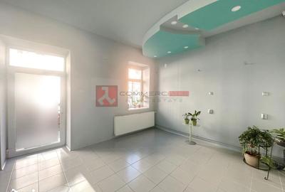 Spațiu comercial, de 25 mp, în Centrul Istoric - 2