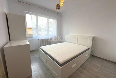 Garsonieră semidecomandată în Tractorul - 3