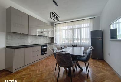 Apartament cu 3 camere decomandat în Iorga - 9