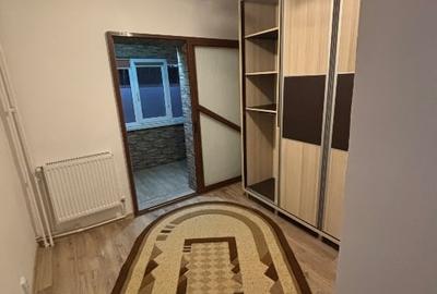 Inchiriez apartament Inel 2 - 5