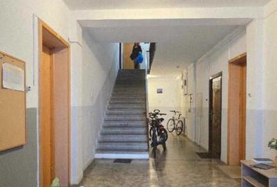 Apartament 3 cam. de inchiriat, str. ?tefan cel Mare/bloc ANL - 3