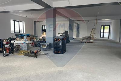 Spatiu comercial de 396 mp de vanzare - 4