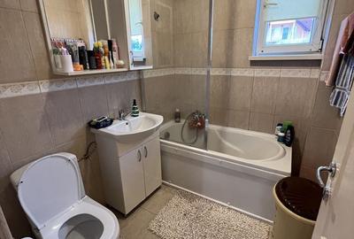 Apartament cu 3 camere în Unirea - 4