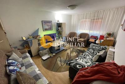 Apartament cu 3 camere decomandat în Nicolina - 1