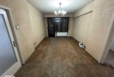 Apartament cu 3 camere decomandat în Romană - 2
