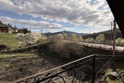 Casă cu 4 camere în Hangu - 3
