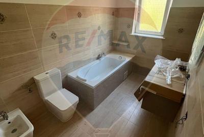 Casa / Vila cu 5 camere de vanzare in ILBA - 9