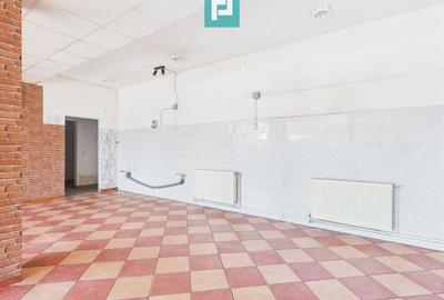 Spațiu comercial, de 85 mp, în Gării - 3