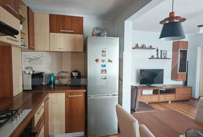 Apartament cu 3 camere în Central - 4