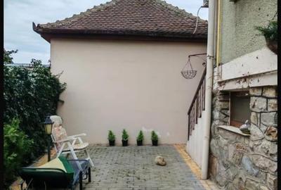 Casă individuală cu 4 camere cu Canalizare în Central - 17