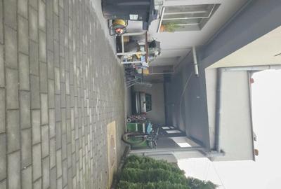 Casă cu 4 camere cu Teren 232 Mp în Central - 5