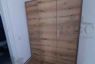 Apartament cu 3 camere semidecomandat, mobilat în Central - 4