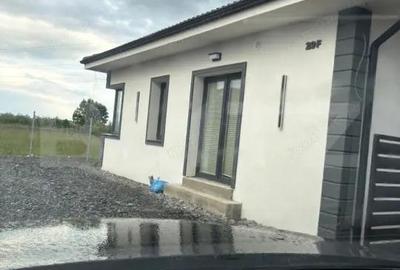Casa 97 mp utili, teren 650 mp, Valea Sigmirului - 11