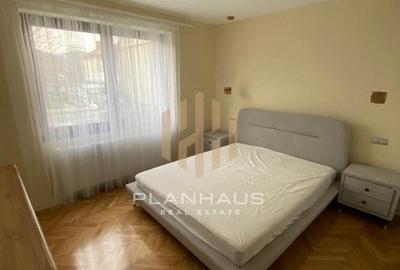 Inchiriere- 3 camere ultracentral ,etaj 1 B-dul Regele Mihai 1 *B-dul Bucuresti - 9
