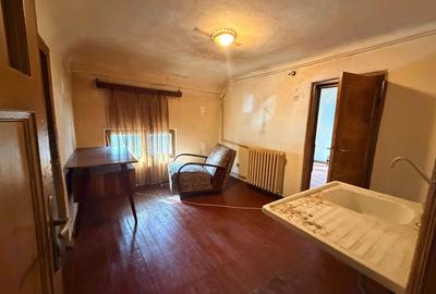 Casă individuală cu 7 camere cu Canalizare în Băneasa - 12