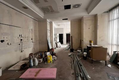 Spațiu comercial, de 300 mp, în Calea Victoriei - 5