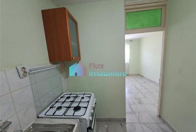 Garsoniera semimobilata Burdujeni zona garii - 1