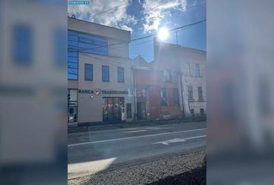 Birou, de 95 mp, în Central - 1