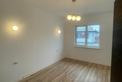 Casă cu 4 camere cu Canalizare în Corbeanca - 10