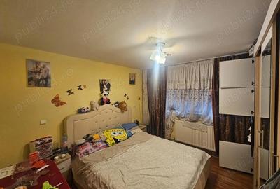 Apartament cu 3 camere decomandat în Central - 3