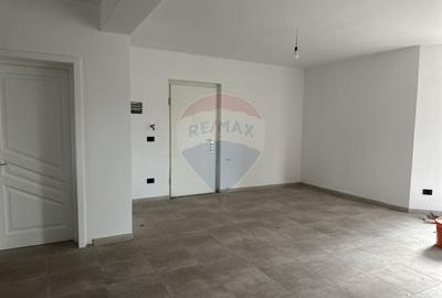 Casă individuală cu 5 camere cu Garaj în Rediu - 6