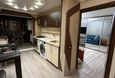 Apartament cu 2 camere decomandat în Micro 20 - 9