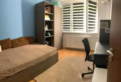 Brancoveanu, zona Spitalul Marie Currie, Ap.4 cam. - 4